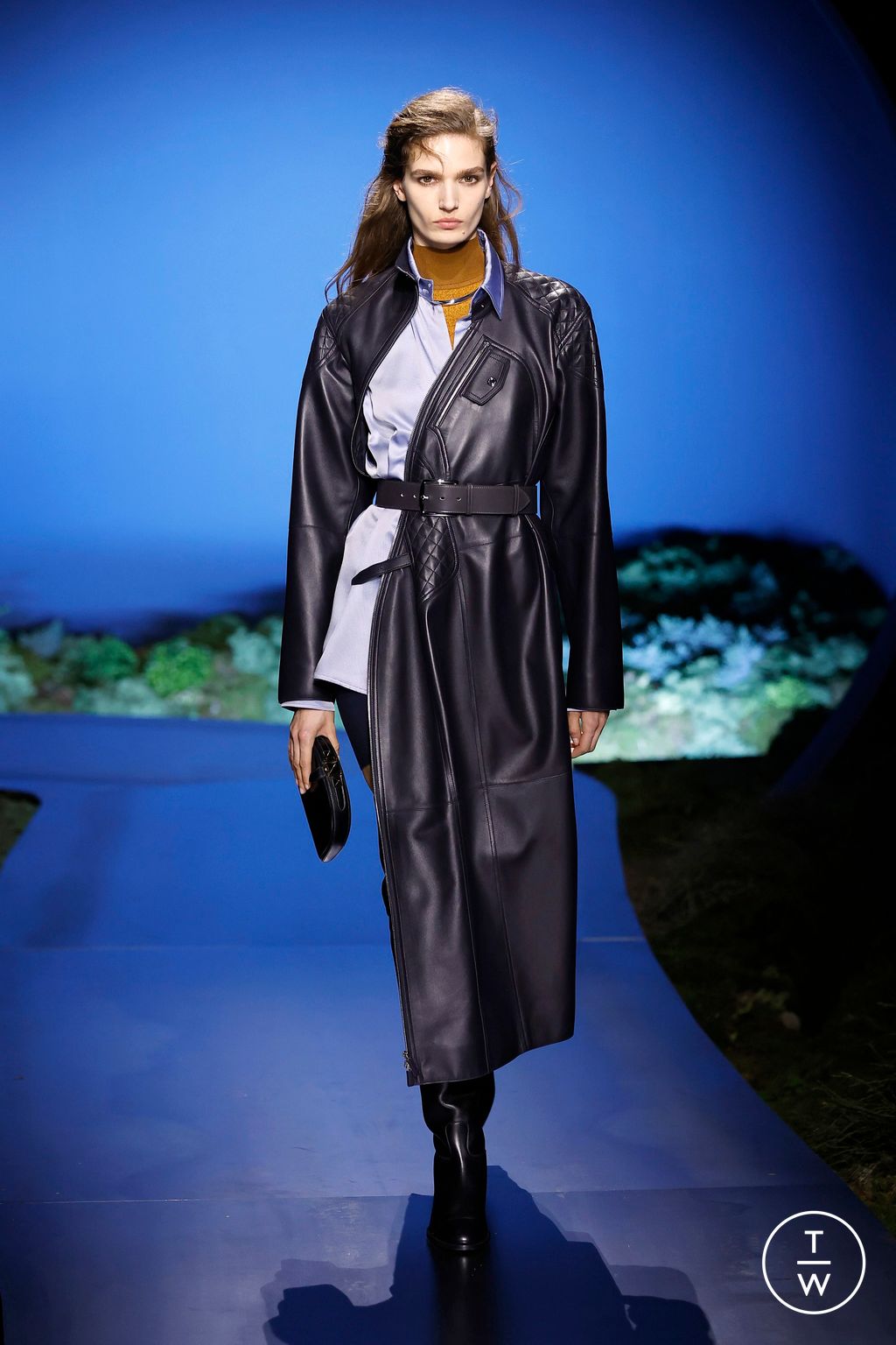 Fashion Week Paris Fall/Winter 2026 look 2 from the Hermès collection 女装