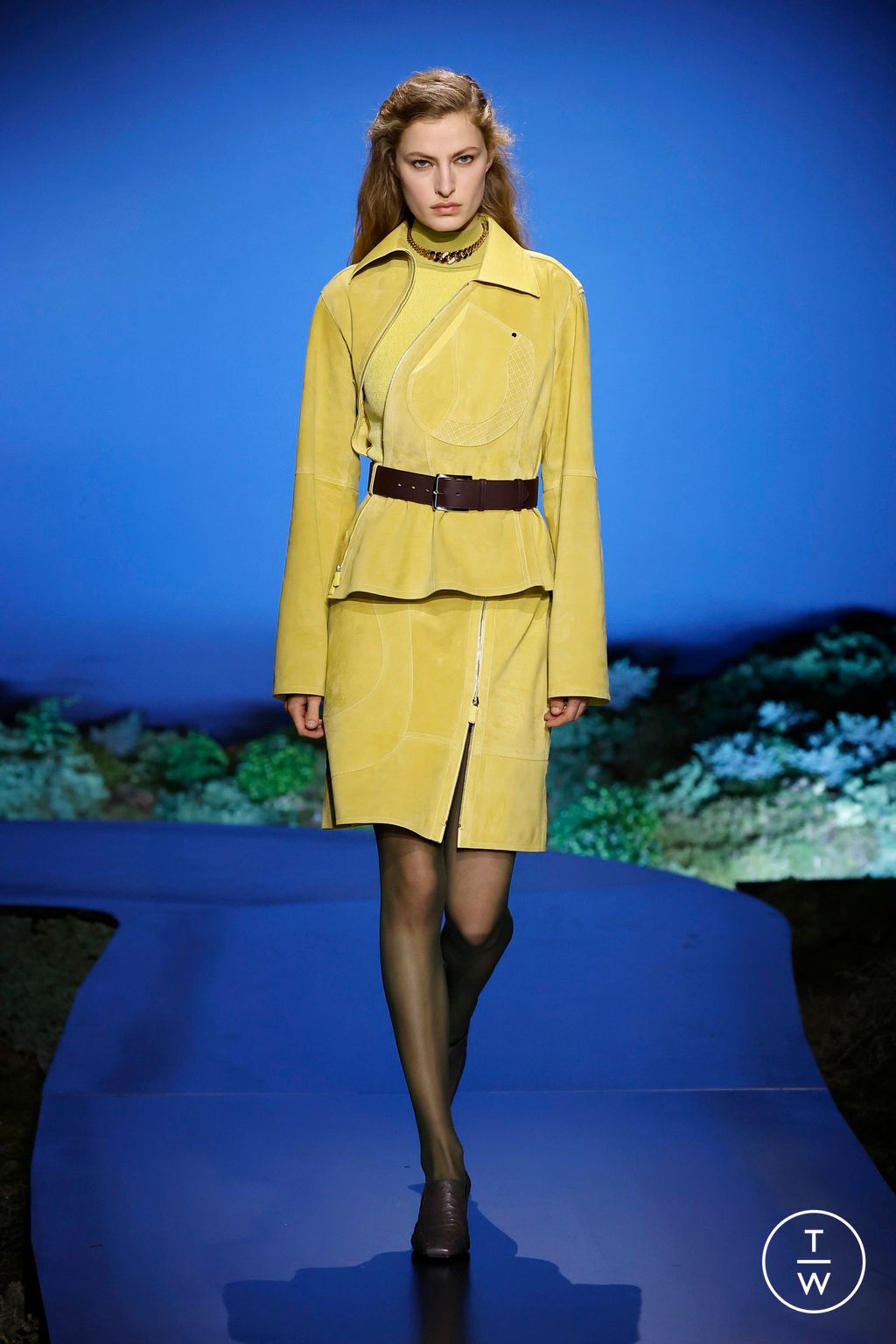 Fashion Week Paris Fall/Winter 2026 look 44 from the Hermès collection womenswear