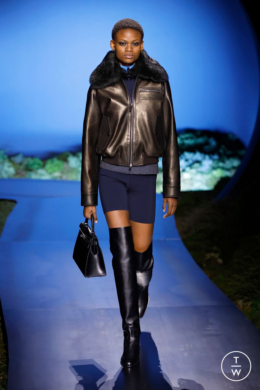 Fashion Week Paris Fall/Winter 2026 look 57 from the Hermès collection 女装