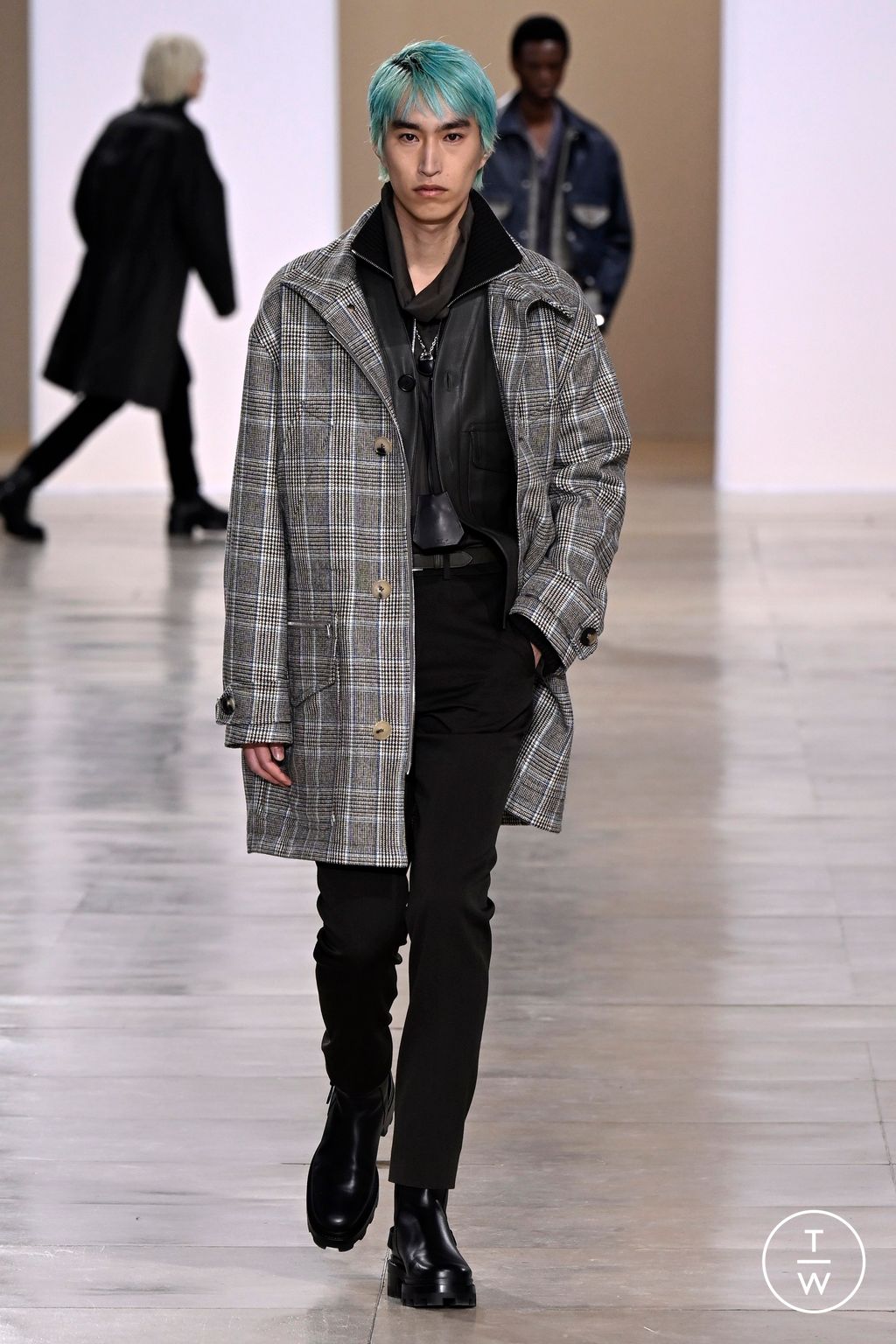 Fashion Week Paris Fall/Winter 2024 look 18 de la collection Hermès menswear