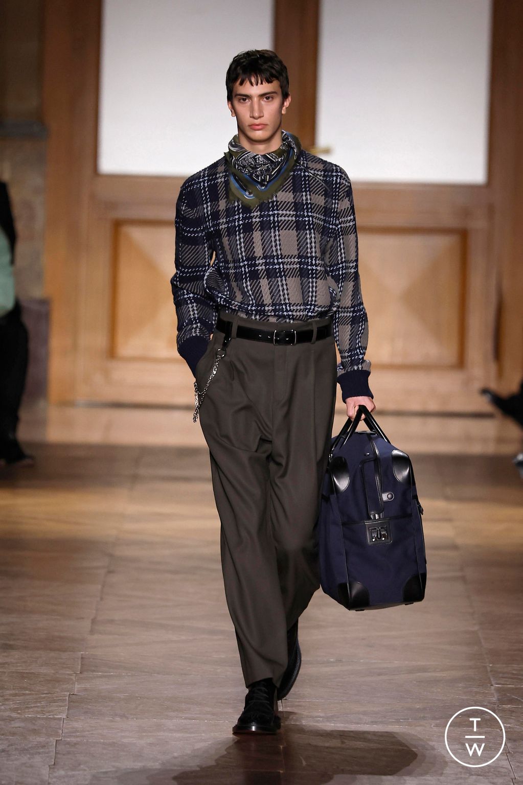 Fashion Week Paris Fall/Winter 2026 look 9 from the Hermès collection 男装