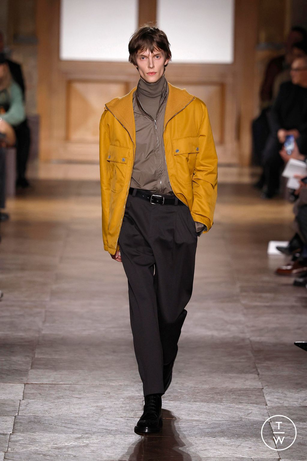 Fashion Week Paris Fall/Winter 2026 look 19 de la collection Hermès menswear