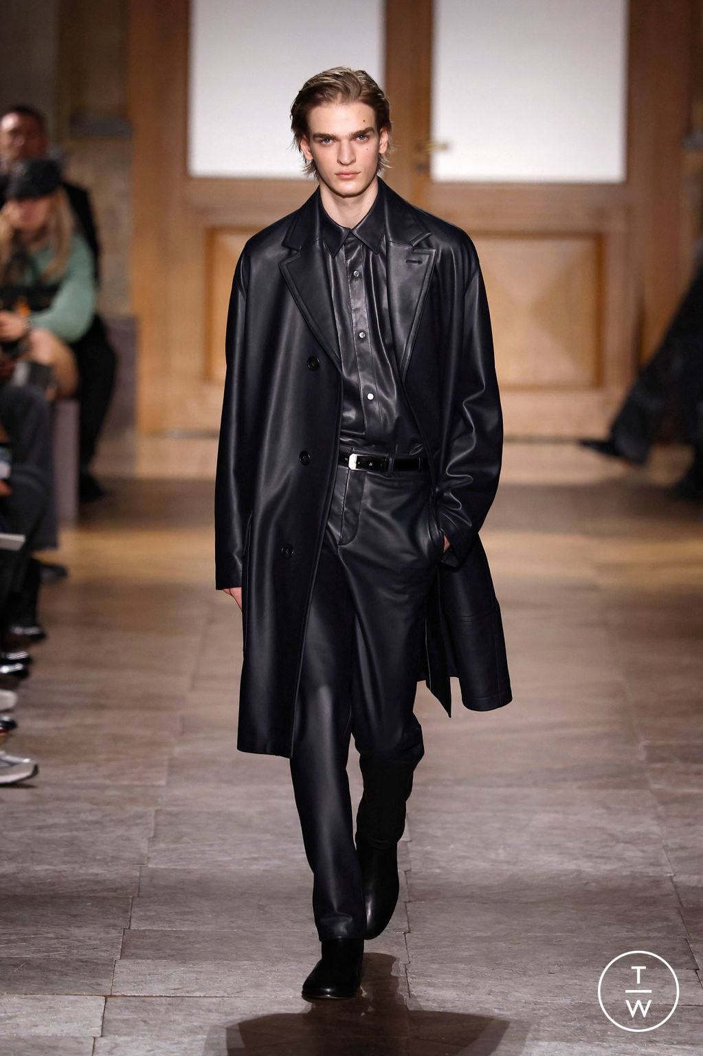 Fashion Week Paris Fall/Winter 2026 look 43 de la collection Hermès menswear