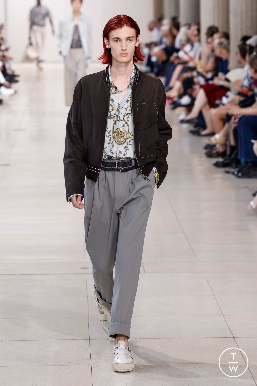 Fashion Week Paris Spring/Summer 2024 look 16 from the Hermès collection menswear
