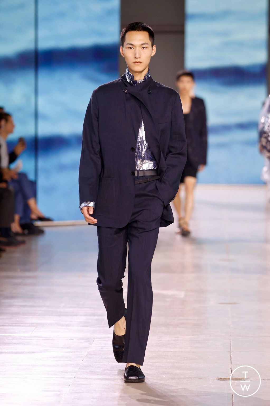 Fashion Week Paris Spring/Summer 2025 look 39 from the Hermès collection menswear