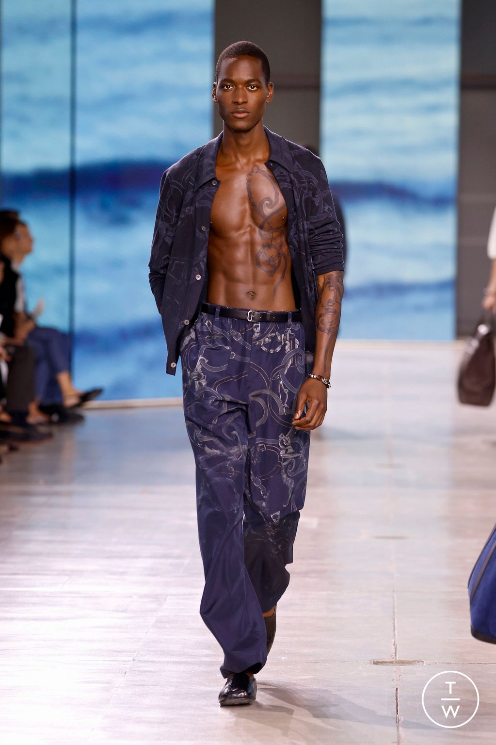 Fashion Week Paris Spring-Summer 2025 look 45 from the Hermès collection menswear