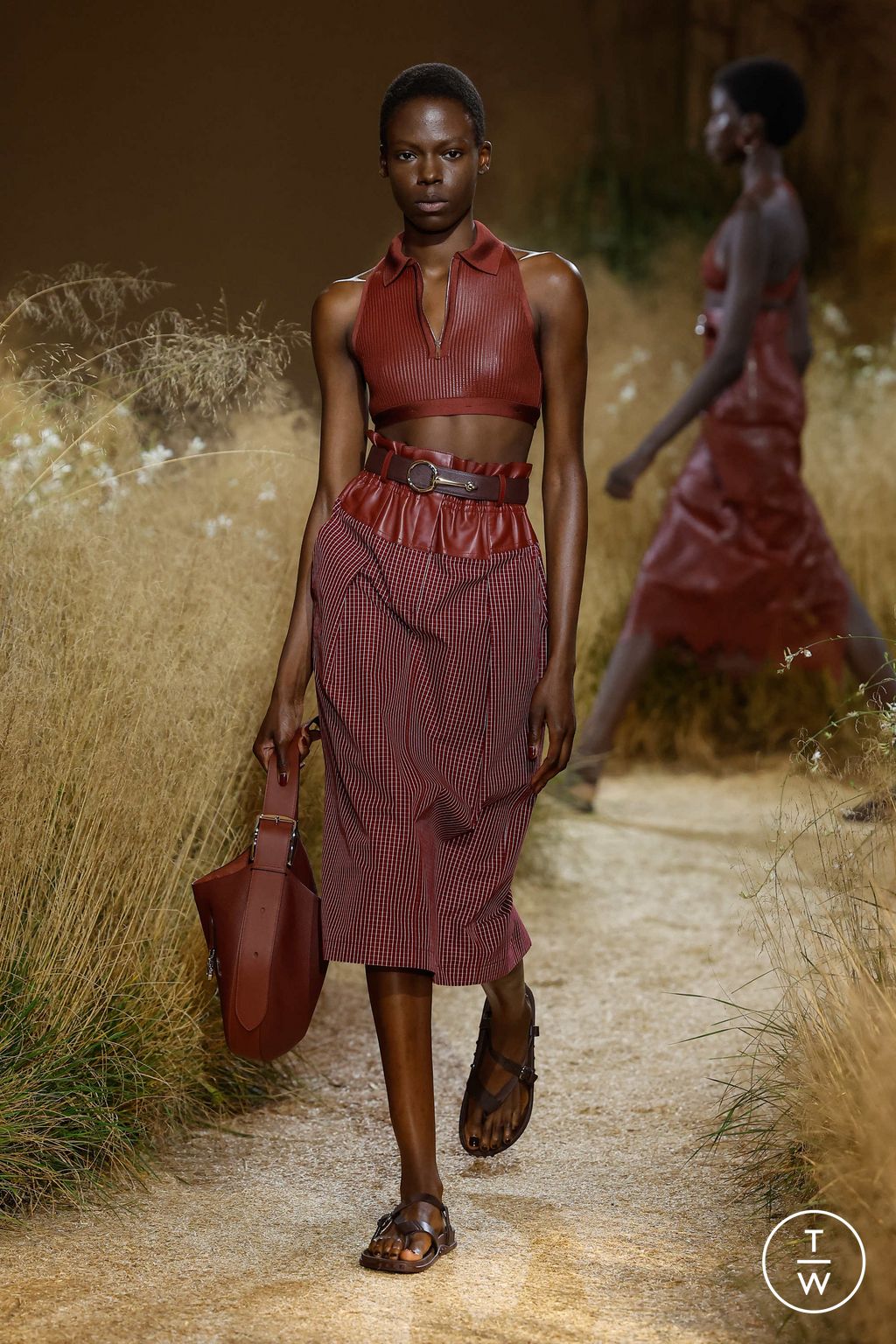 Fashion Week Paris Spring/Summer 2024 look 4 from the Hermès collection womenswear