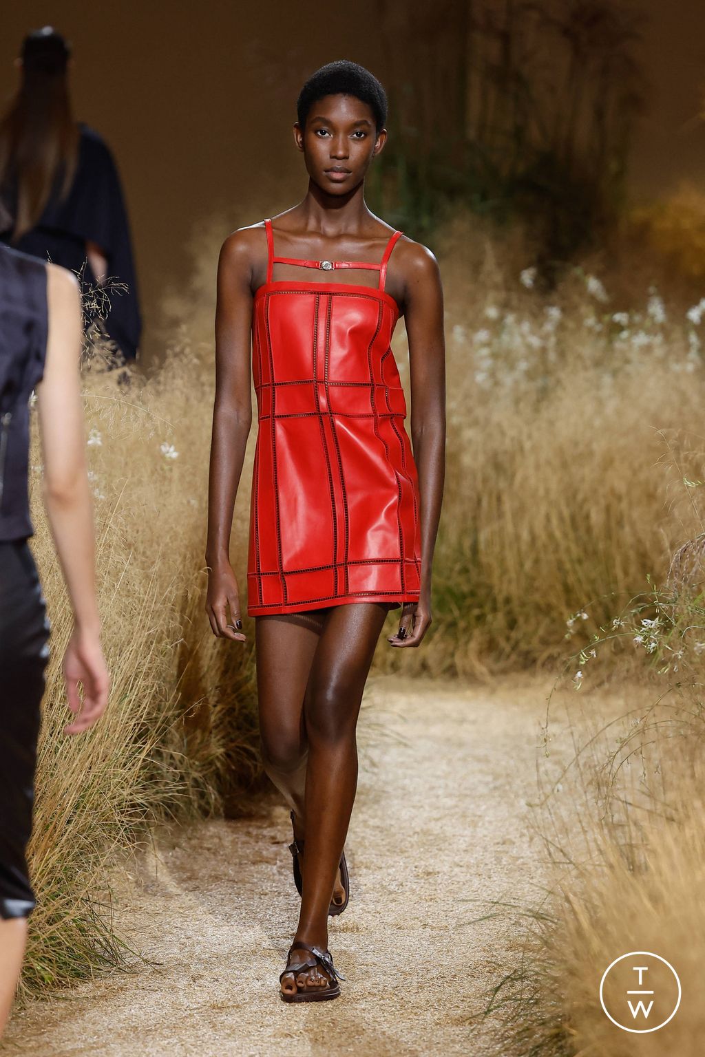 Fashion Week Paris Spring/Summer 2024 look 46 from the Hermès collection 女装