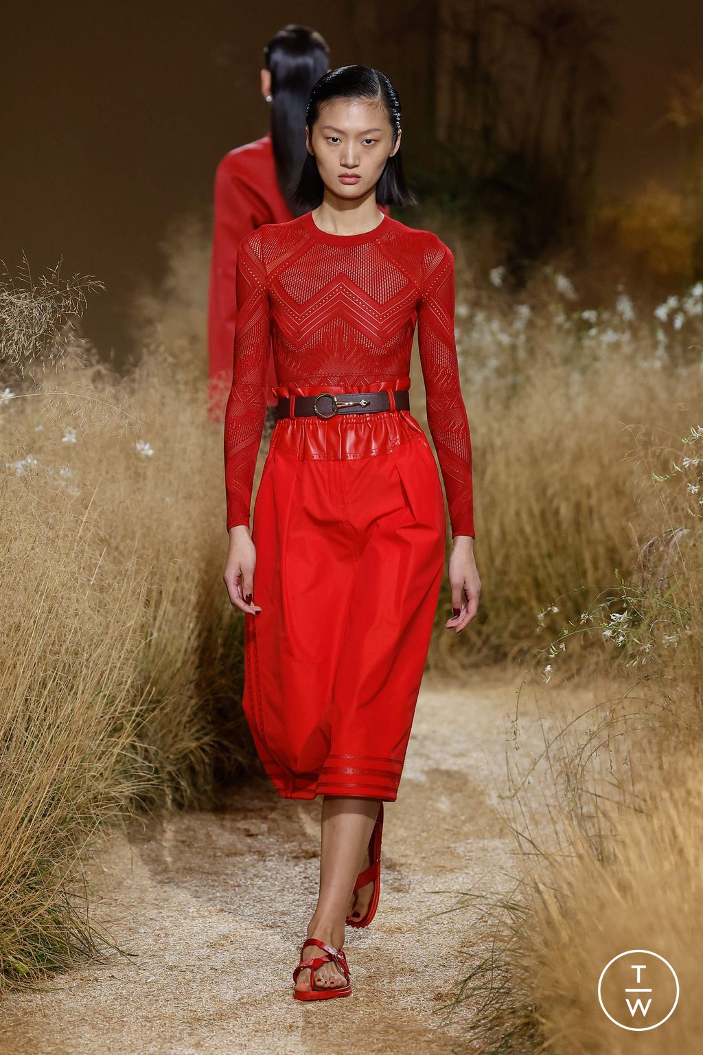 Fashion Week Paris Spring/Summer 2024 look 53 from the Hermès collection 女装
