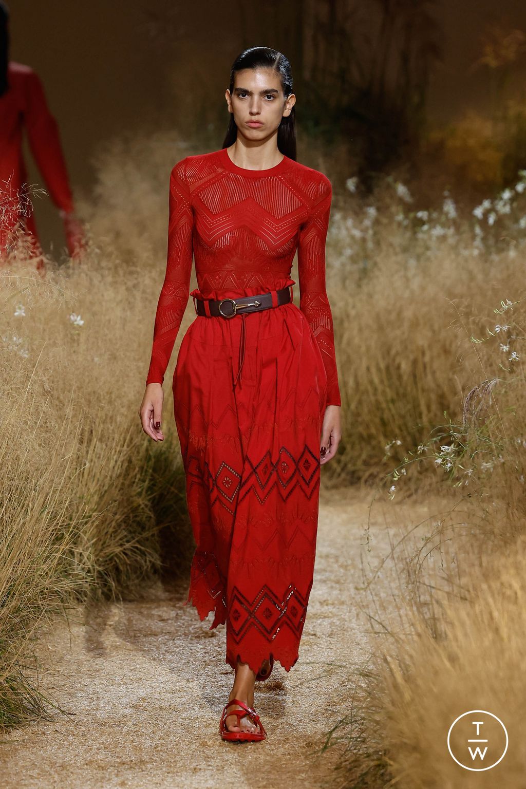 Fashion Week Paris Spring/Summer 2024 look 54 from the Hermès collection womenswear