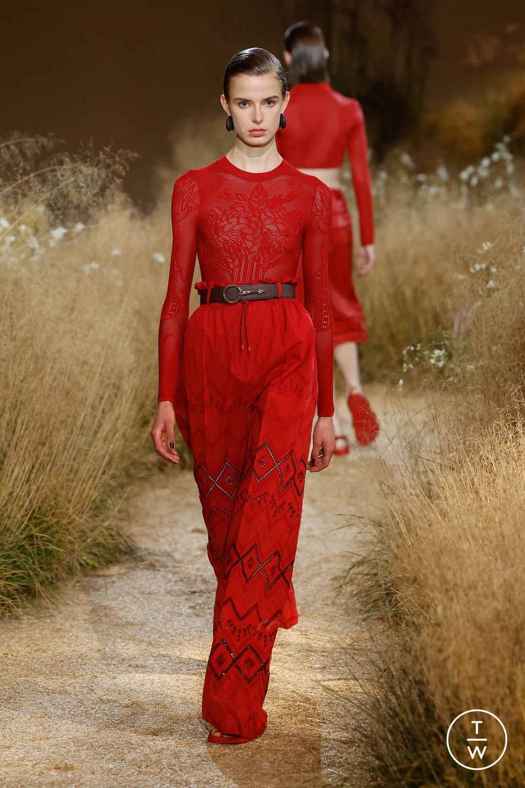 Fashion Week Paris Spring/Summer 2024 look 57 from the Hermès collection 女装
