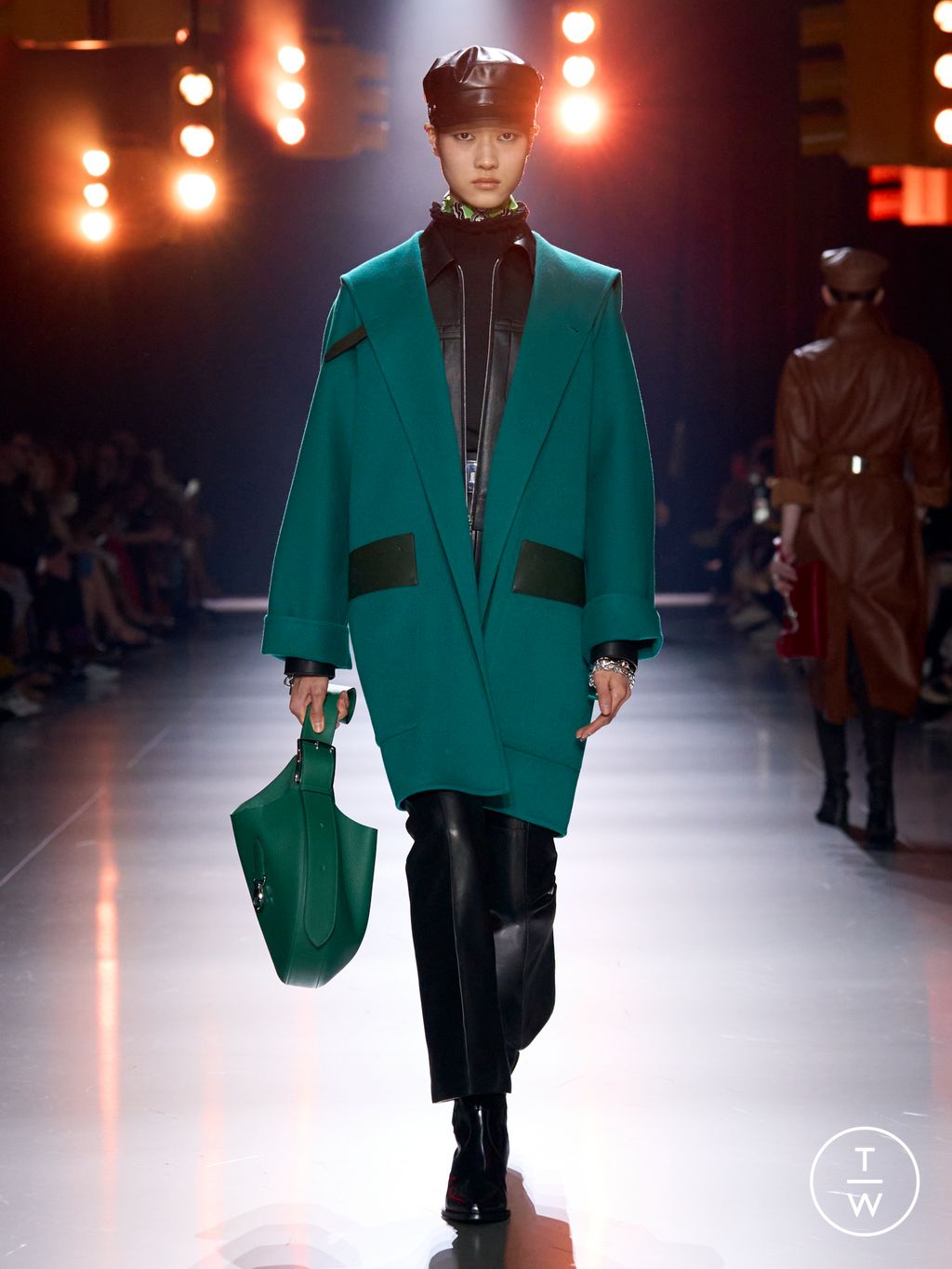 Fashion Week Paris Resort 2025 look 37 from the Hermès collection womenswear