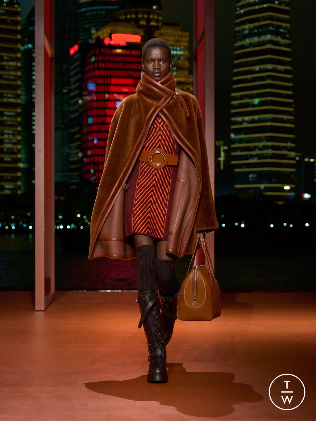 Fashion Week Paris Resort 2026 look 18 de la collection Hermès womenswear