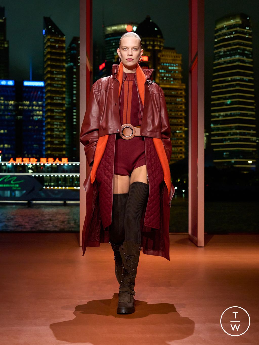 Fashion Week Paris Resort 2026 look 26 de la collection Hermès womenswear