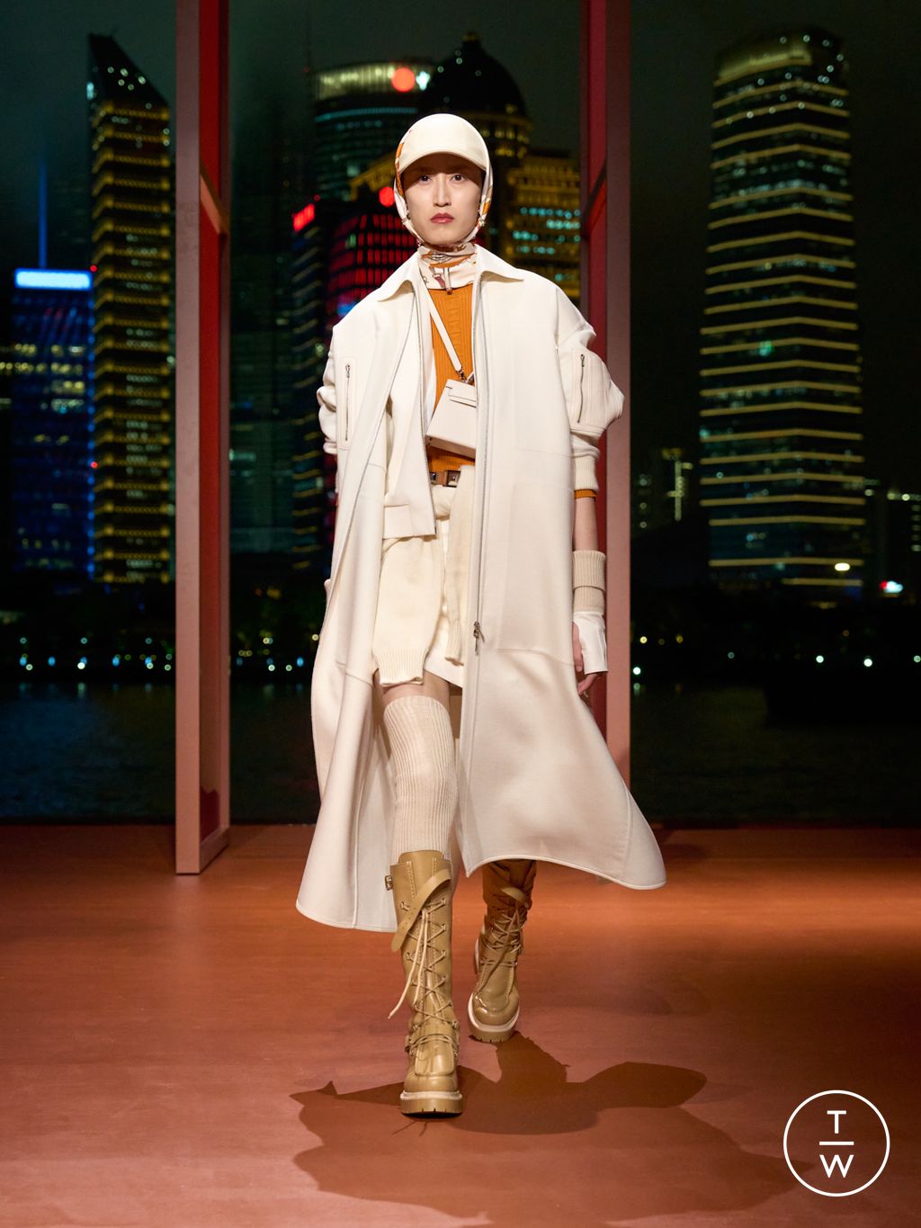 Fashion Week Paris Resort 2026 look 44 de la collection Hermès womenswear