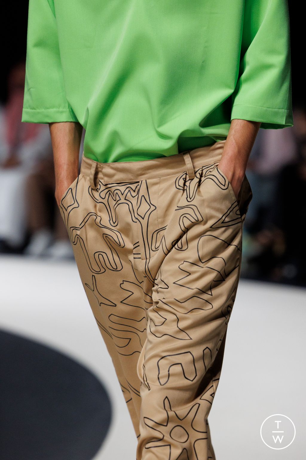 Fashion Week Paris Spring/Summer 2025 look 7 de la collection Hindamme - Saudi 100 menswear