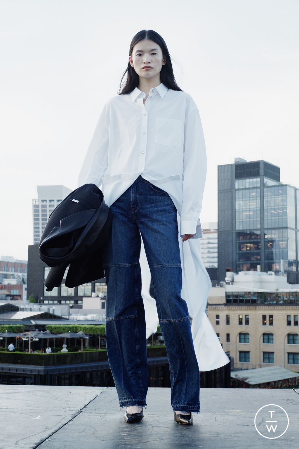 Fashion Week New York Resort 2025 look 22 from the Helmut Lang collection 女装