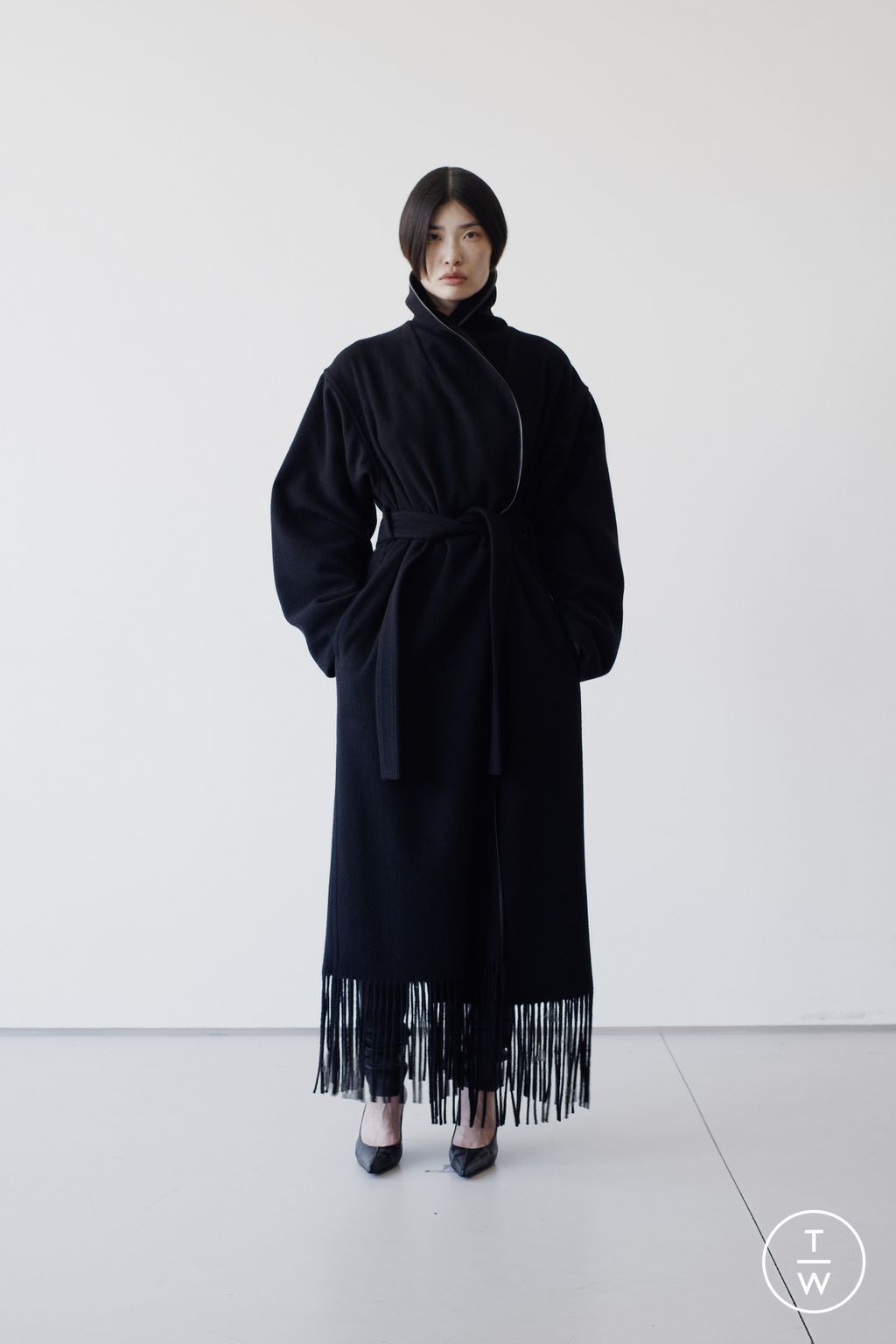 Fashion Week New York Resort 2025 look 27 from the Helmut Lang collection 女装