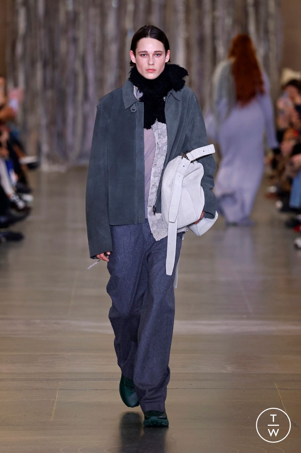 Fashion Week London Fall/Winter 2024 look 8 from the Holzweiler collection 女装