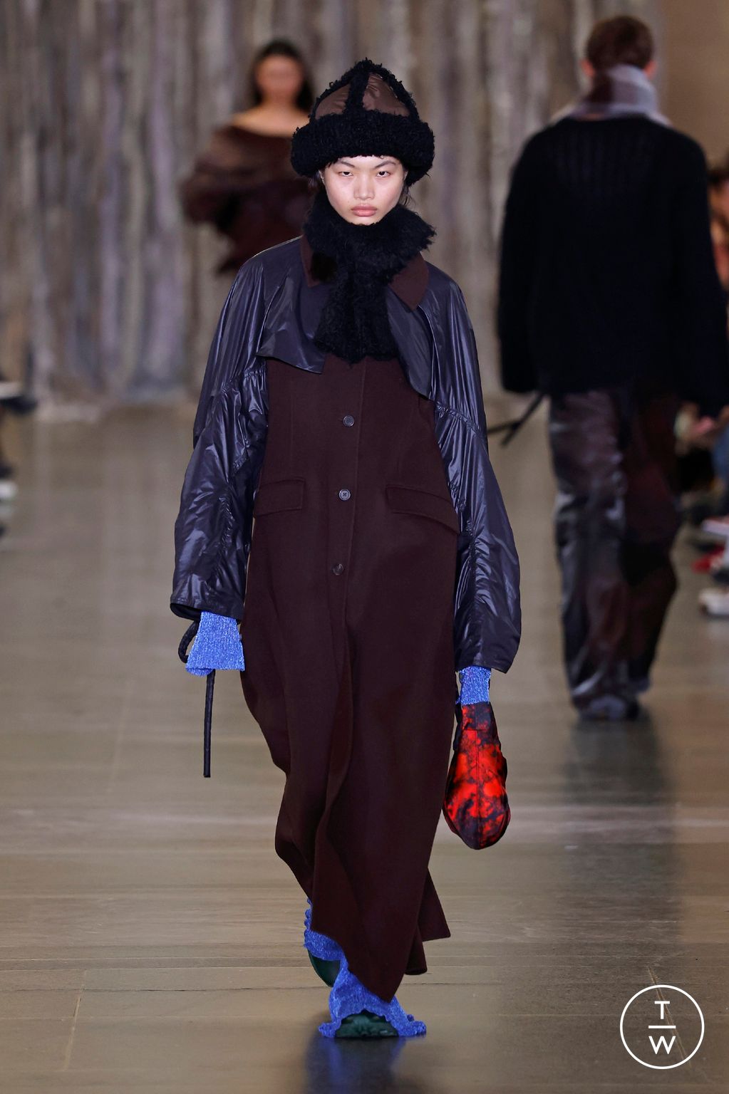 Fashion Week London Fall/Winter 2024 look 31 from the Holzweiler collection womenswear