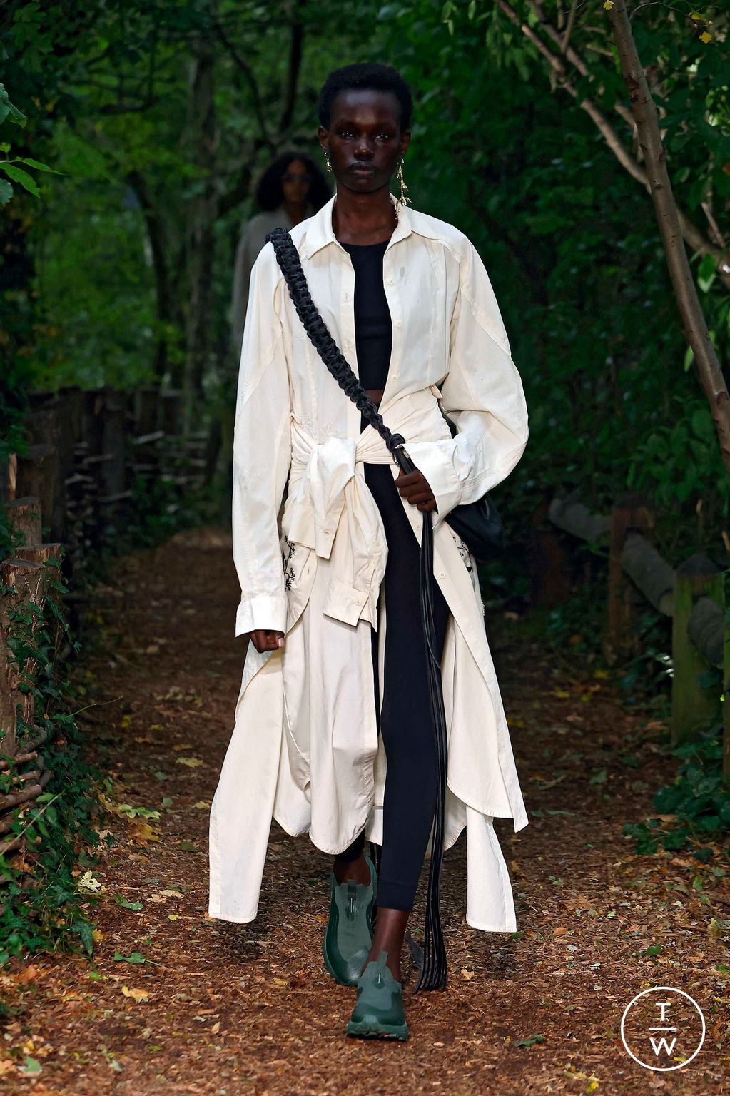 Fashion Week London Spring/Summer 2024 look 19 from the Holzweiler collection womenswear