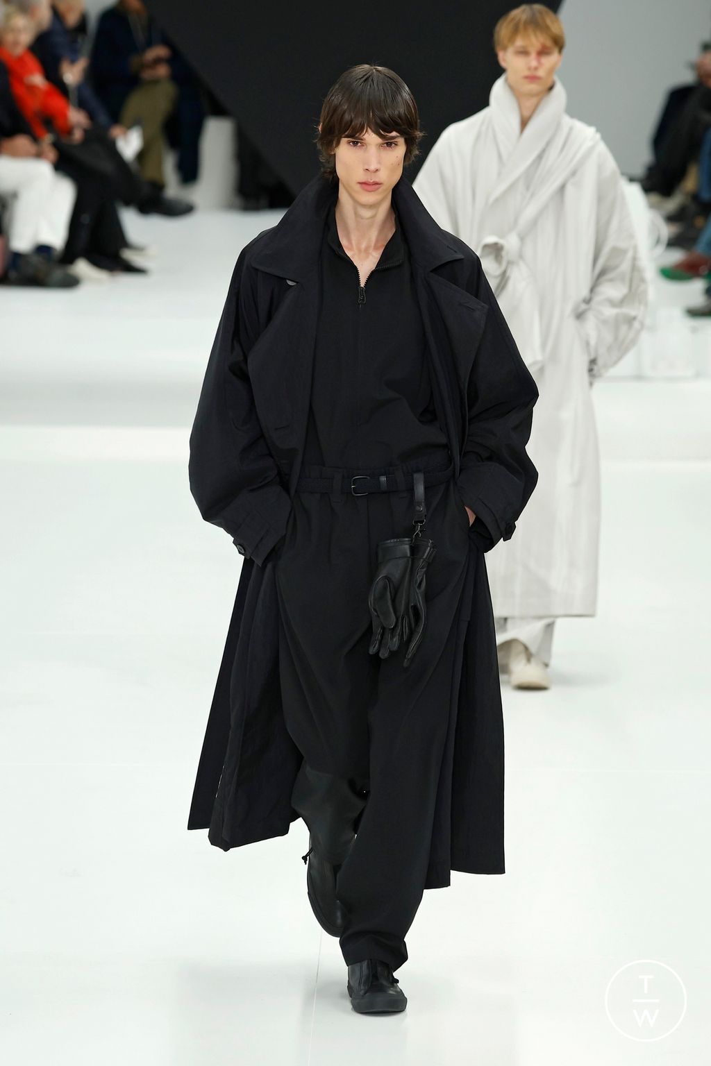 Fashion Week Paris Fall/Winter 2025 look 11 from the IM MEN collection menswear