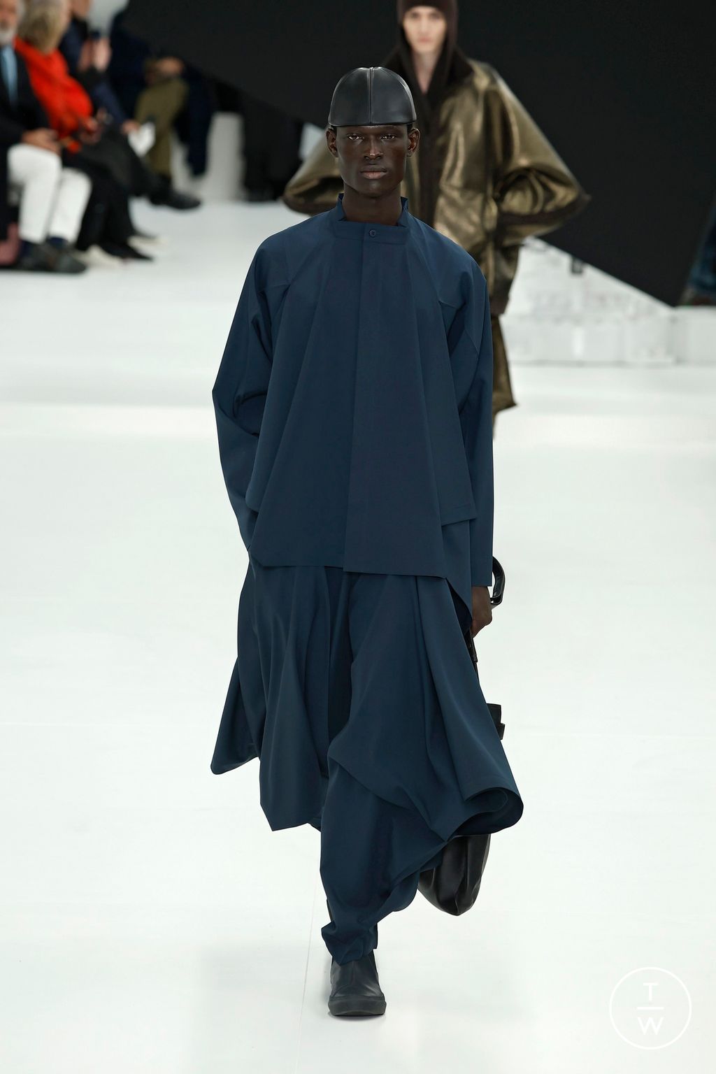 Fashion Week Paris Fall/Winter 2025 look 26 from the IM MEN collection menswear