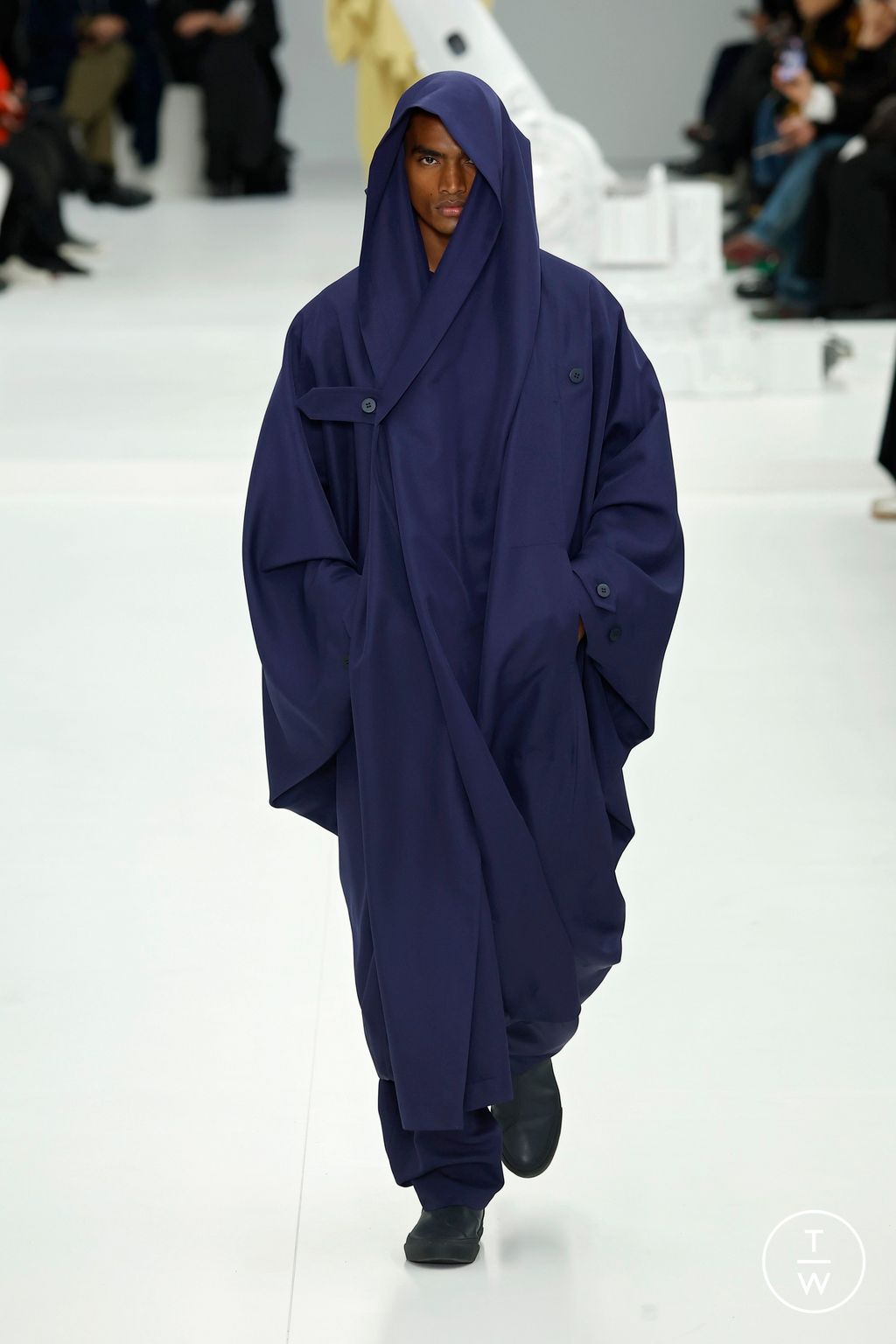 Fashion Week Paris Fall/Winter 2025 look 38 from the IM MEN collection menswear