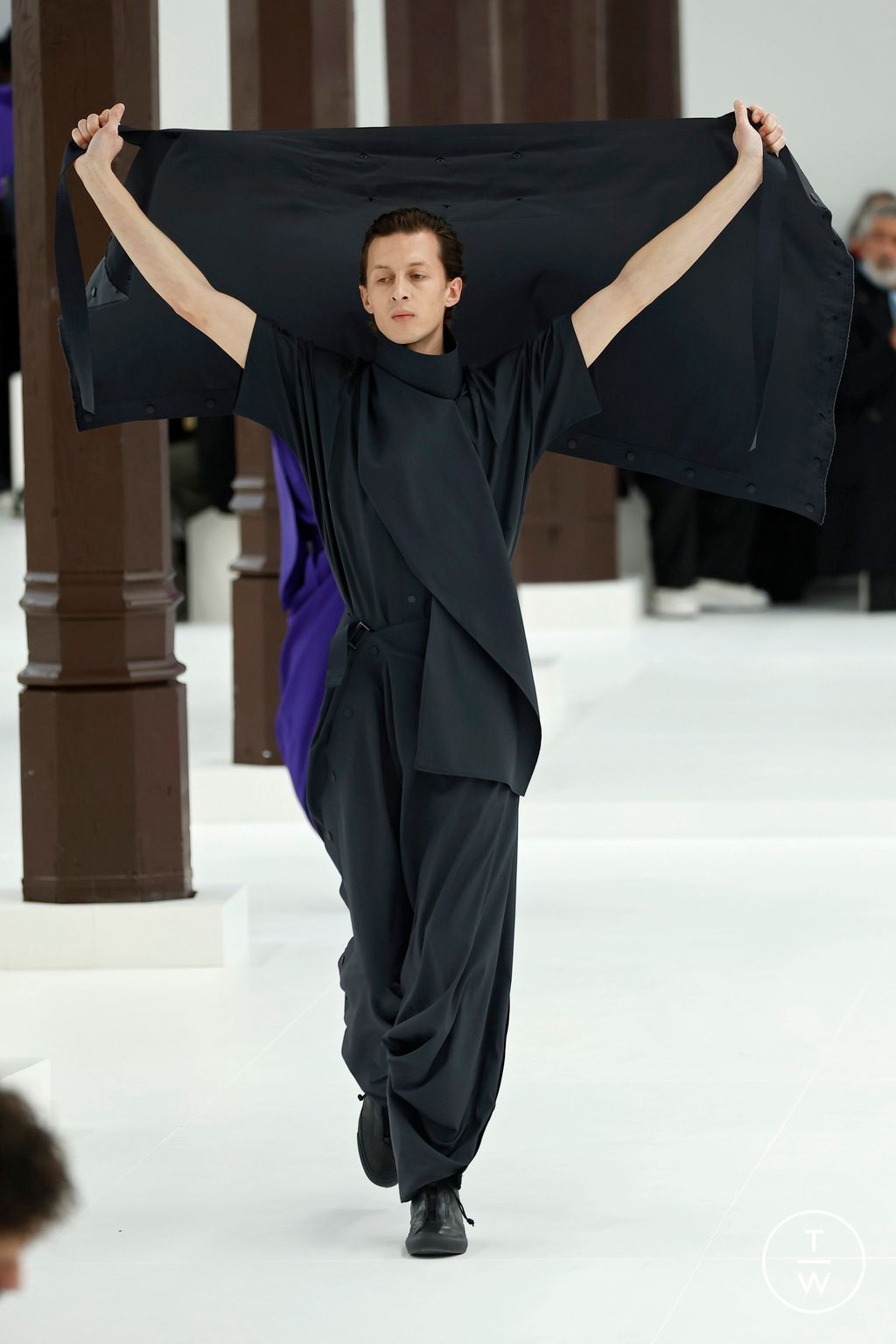 Fashion Week Paris Fall/Winter 2025 look 46 from the IM MEN collection 男装