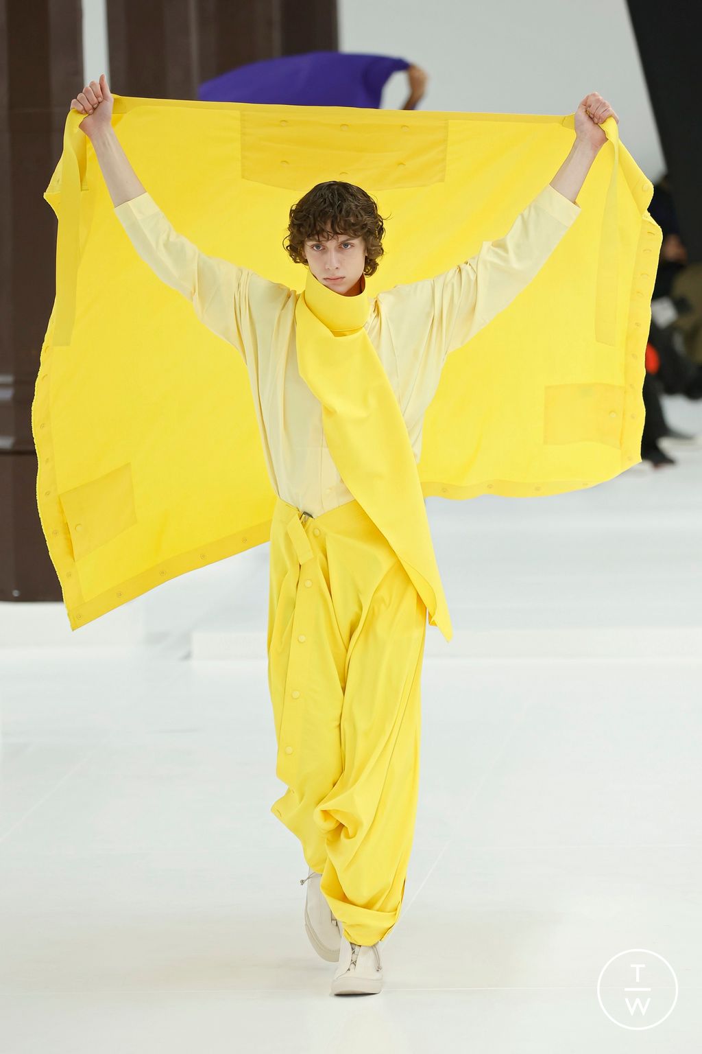 Fashion Week Paris Fall/Winter 2025 look 47 from the IM MEN collection menswear