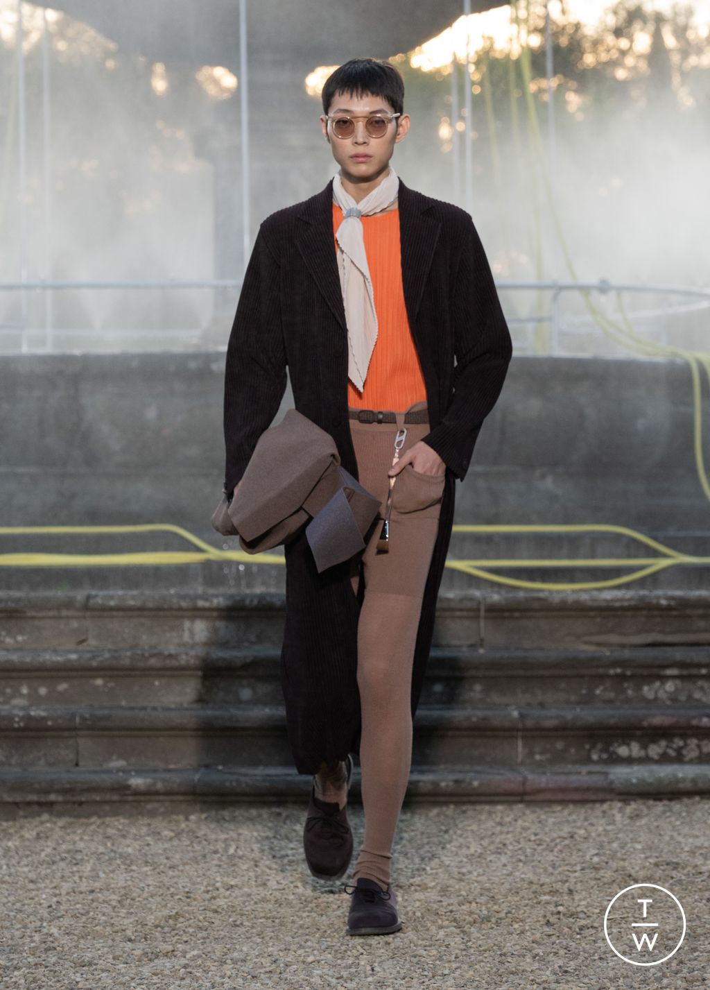 Fashion Week Florence - Pitti Spring/Summer 2026 look 9 de la collection Homme Plissé Issey Miyake menswear