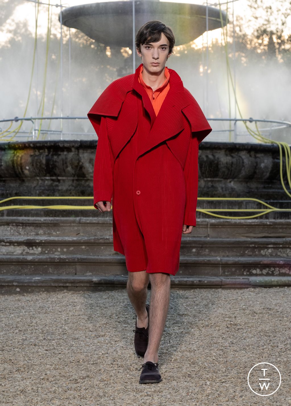 Fashion Week Florence - Pitti Spring/Summer 2026 look 15 de la collection Homme Plissé Issey Miyake menswear