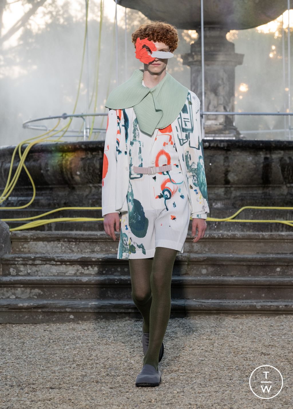 Fashion Week Florence - Pitti Spring/Summer 2026 look 18 de la collection Homme Plissé Issey Miyake menswear