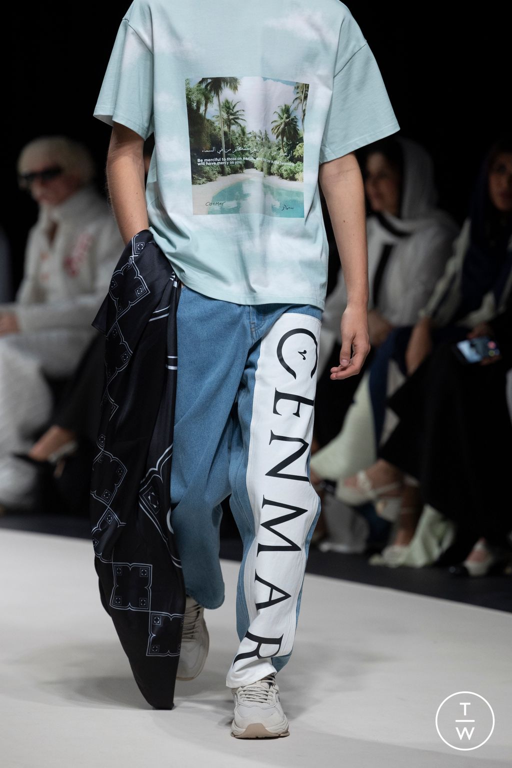 Fashion Week Paris Spring/Summer 2025 look 11 from the House Of Cenmar - Saudi 100 collection menswear