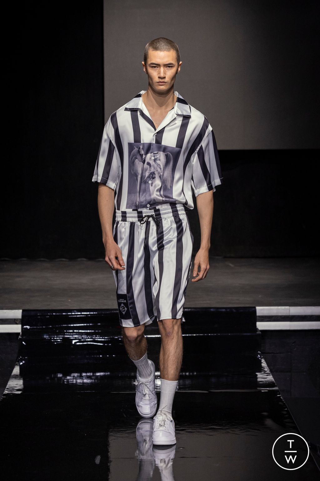 Fashion Week Paris Spring-Summer 2025 look 16 from the Saudi 100 collection menswear