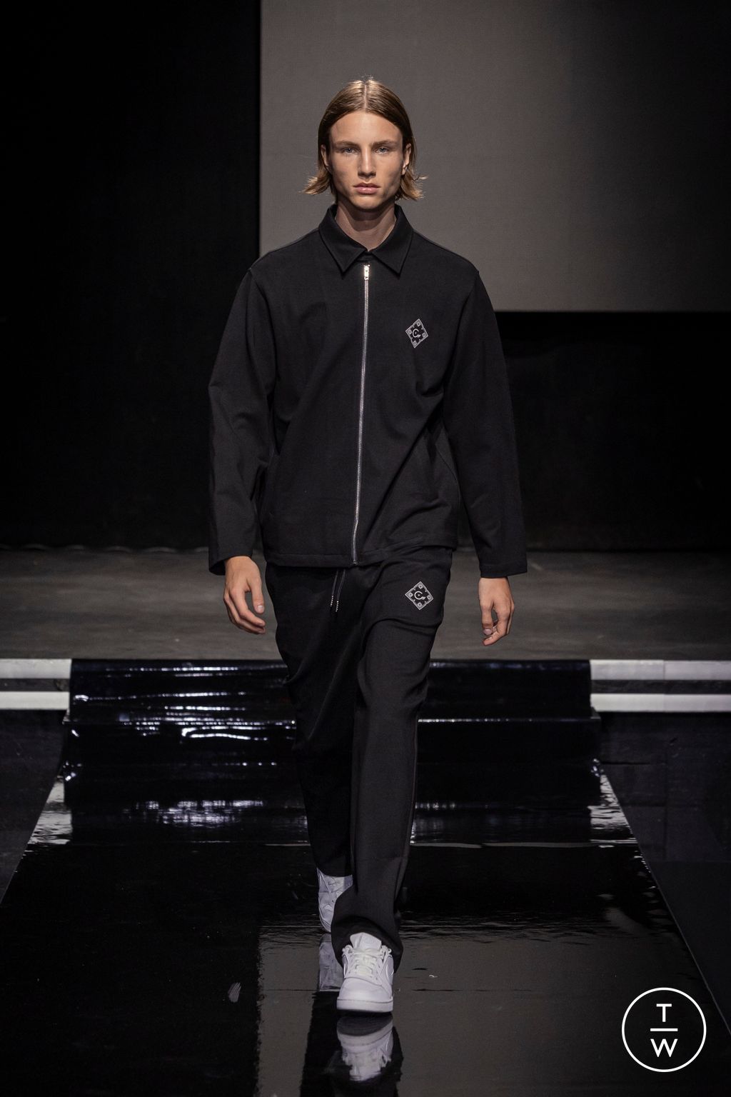 Fashion Week Paris Spring/Summer 2025 look 5 from the House Of Cenmar - Saudi 100 collection menswear