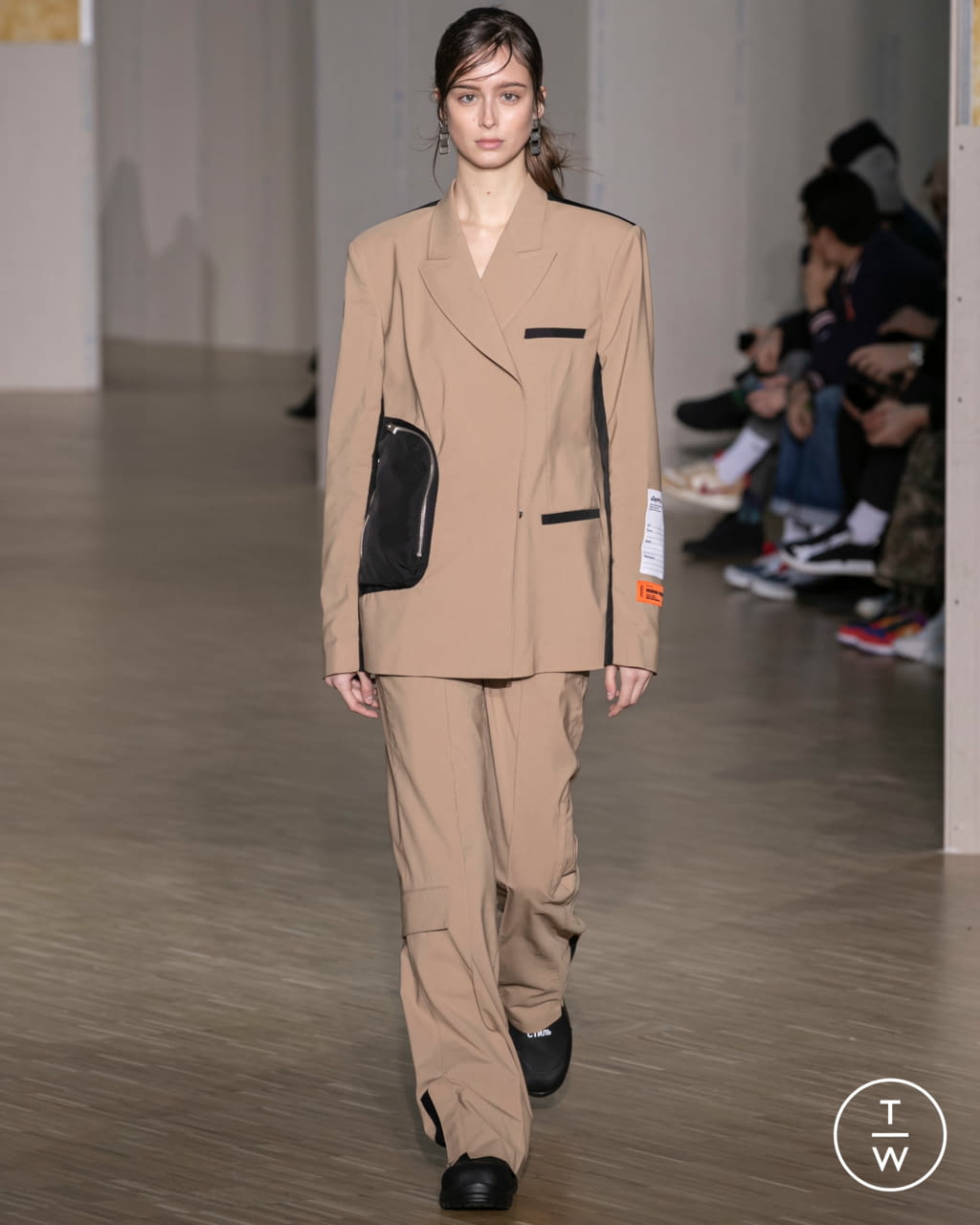 Fashion Week Paris Fall/Winter 2020 look 4 from the Heron Preston collection menswear