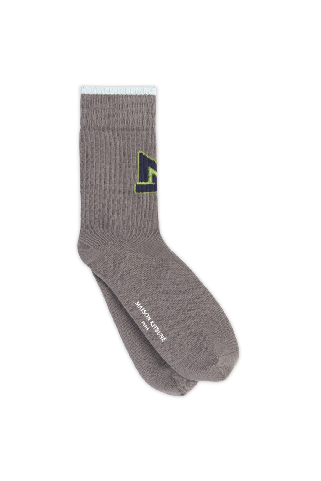 Fashion Week Paris Fall/Winter 2021 look 40 from the Maison Kitsuné collection womenswear accessories