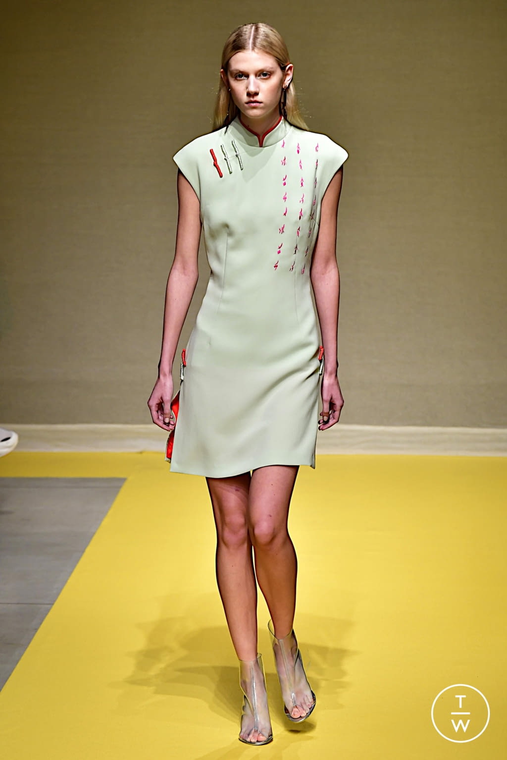 Fashion Week Milan Spring/Summer 2022 look 5 de la collection Hui womenswear