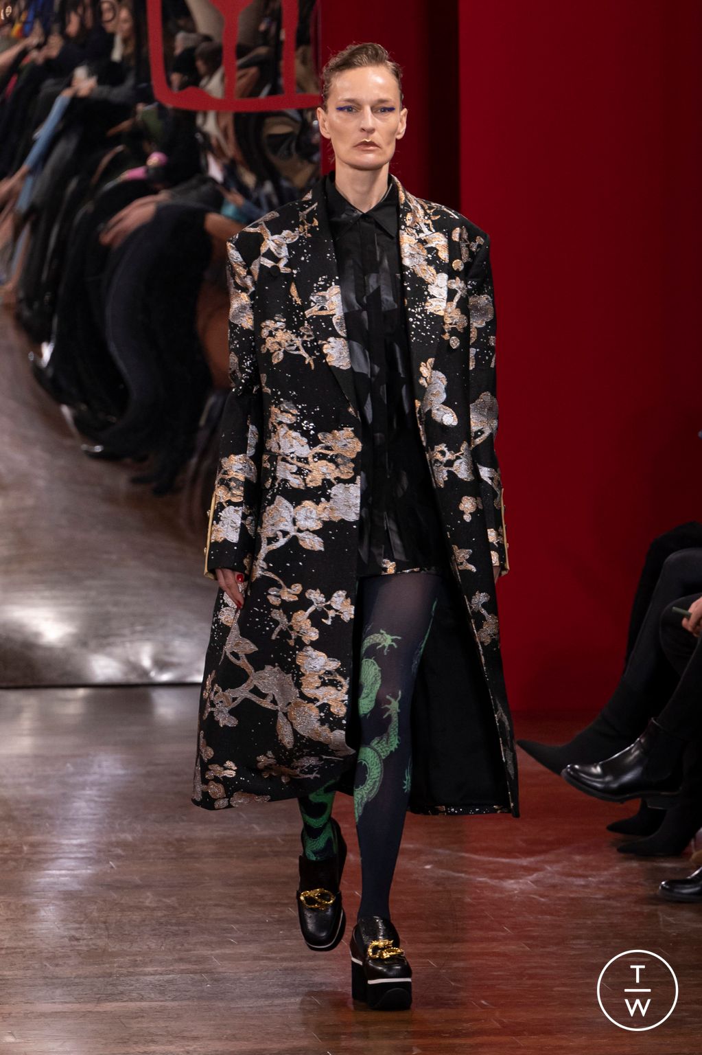 Fashion Week Milan Fall/Winter 2023 look 4 from the Hui collection womenswear