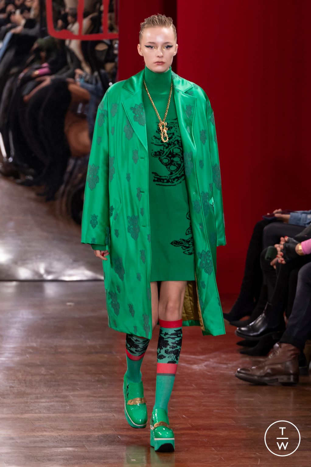 Fashion Week Milan Fall/Winter 2023 look 18 from the Hui collection womenswear