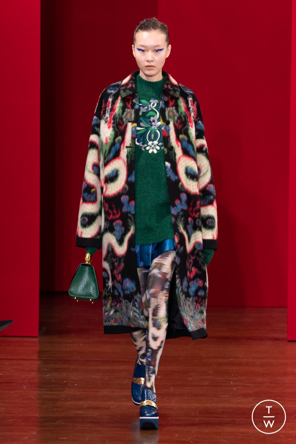 Fashion Week Milan Fall/Winter 2023 look 27 from the Hui collection womenswear