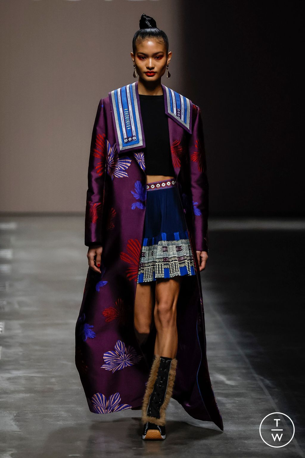 Fashion Week Milan Fall/Winter 2024 look 23 from the Hui collection womenswear