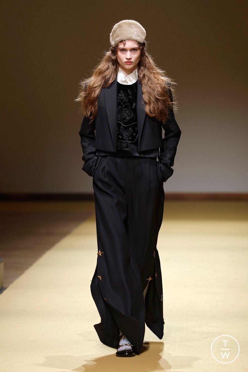 Fashion Week Milan Fall/Winter 2026 look 26 from the Hui collection womenswear