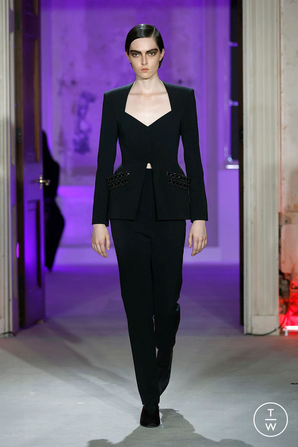 Fashion Week London Spring/Summer 2025 look 13 from the Huishan Zhang collection womenswear