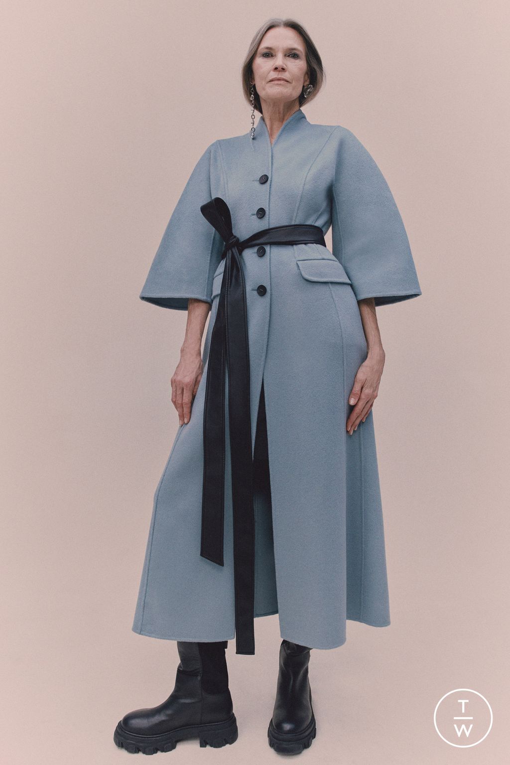 Fashion Week London Pre-Fall 2024 look 15 from the Huishan Zhang collection womenswear