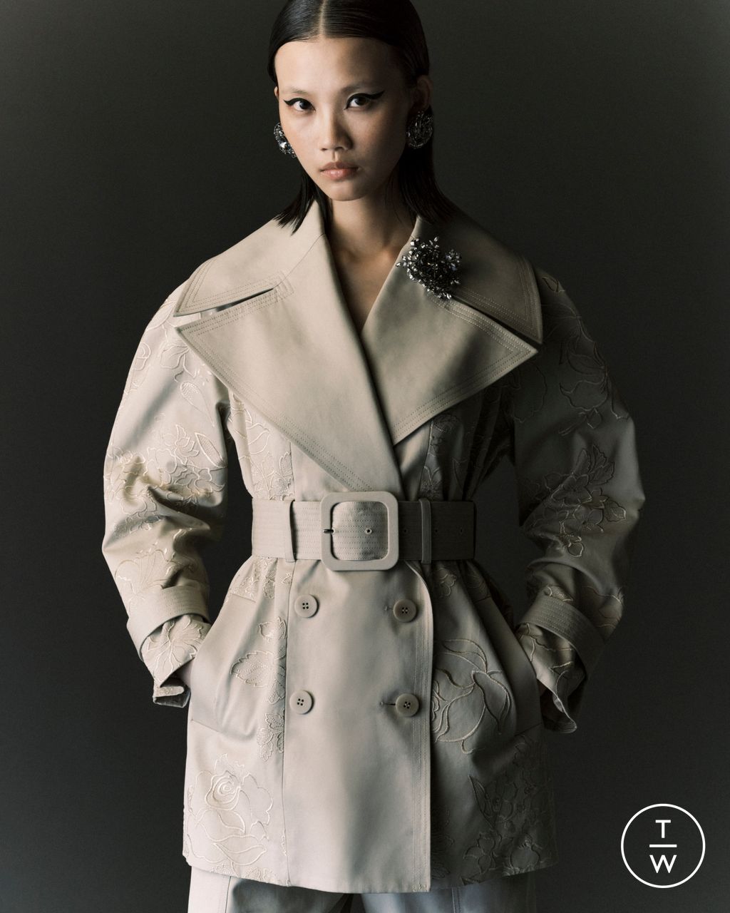 Fashion Week London Resort 2025 look 13 from the Huishan Zhang collection womenswear