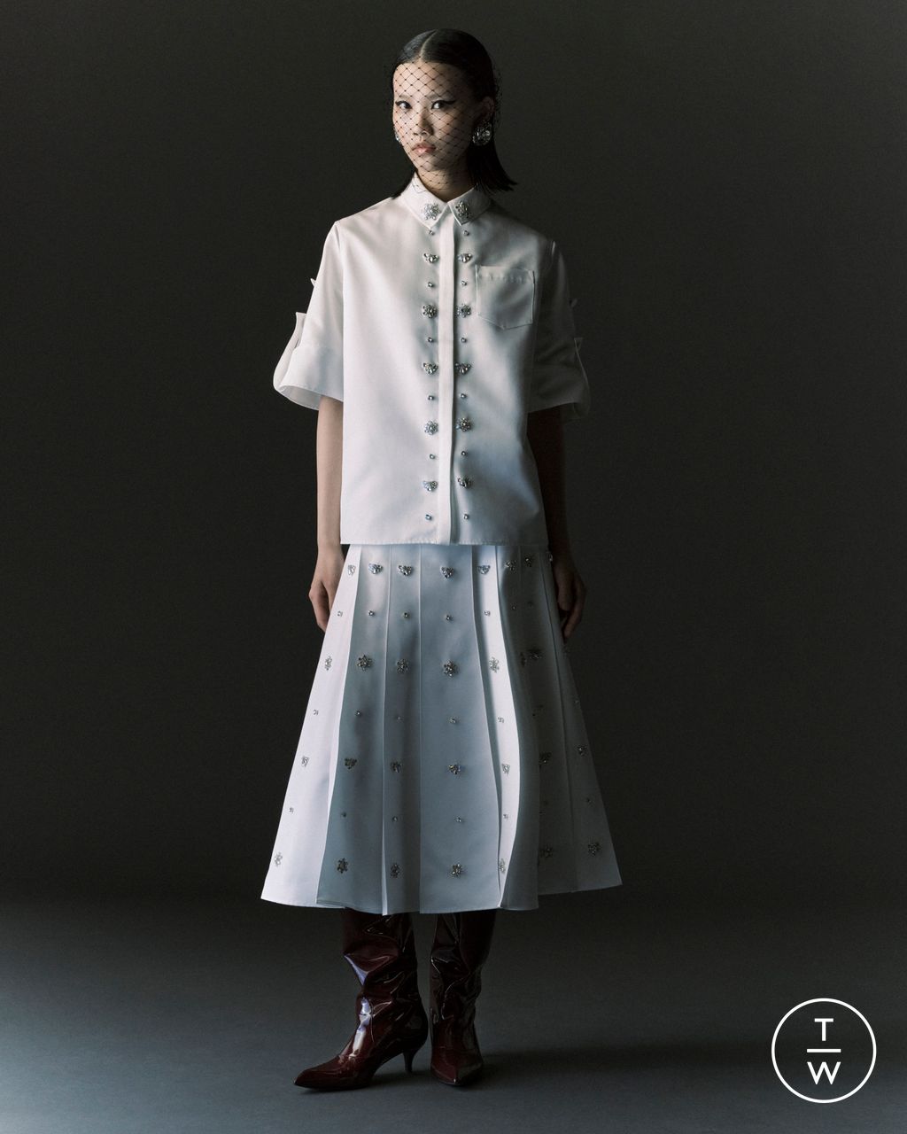 Fashion Week London Resort 2025 look 20 from the Huishan Zhang collection womenswear