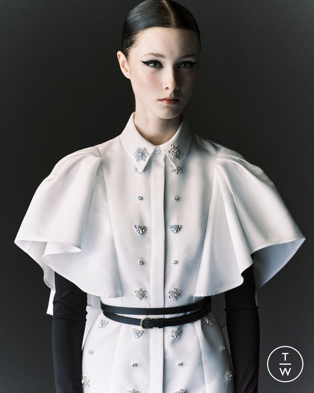 Fashion Week London Resort 2025 look 22 from the Huishan Zhang collection womenswear