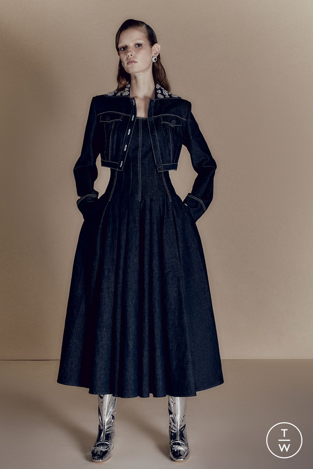 Fashion Week London Resort 2026 look 18 from the Huishan Zhang collection womenswear